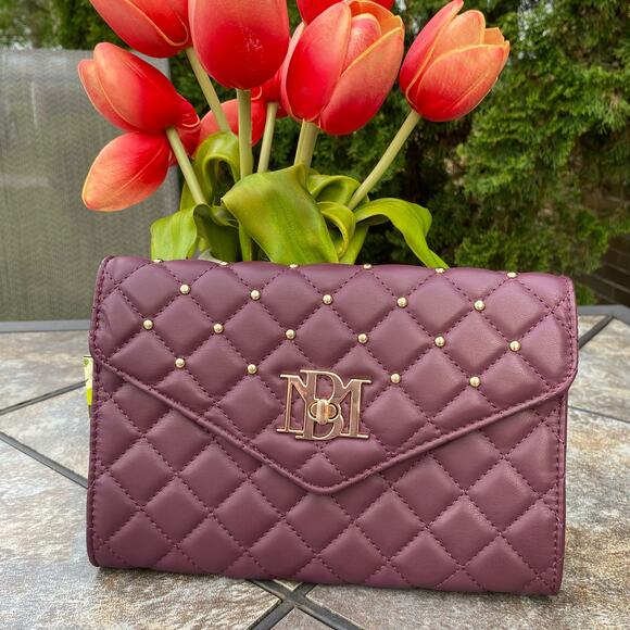 BADGLEY MISCHKA Plum Diamond Quilt Convertible Envelope Crossbody Bag $129 NEW - Picture 5 of 16